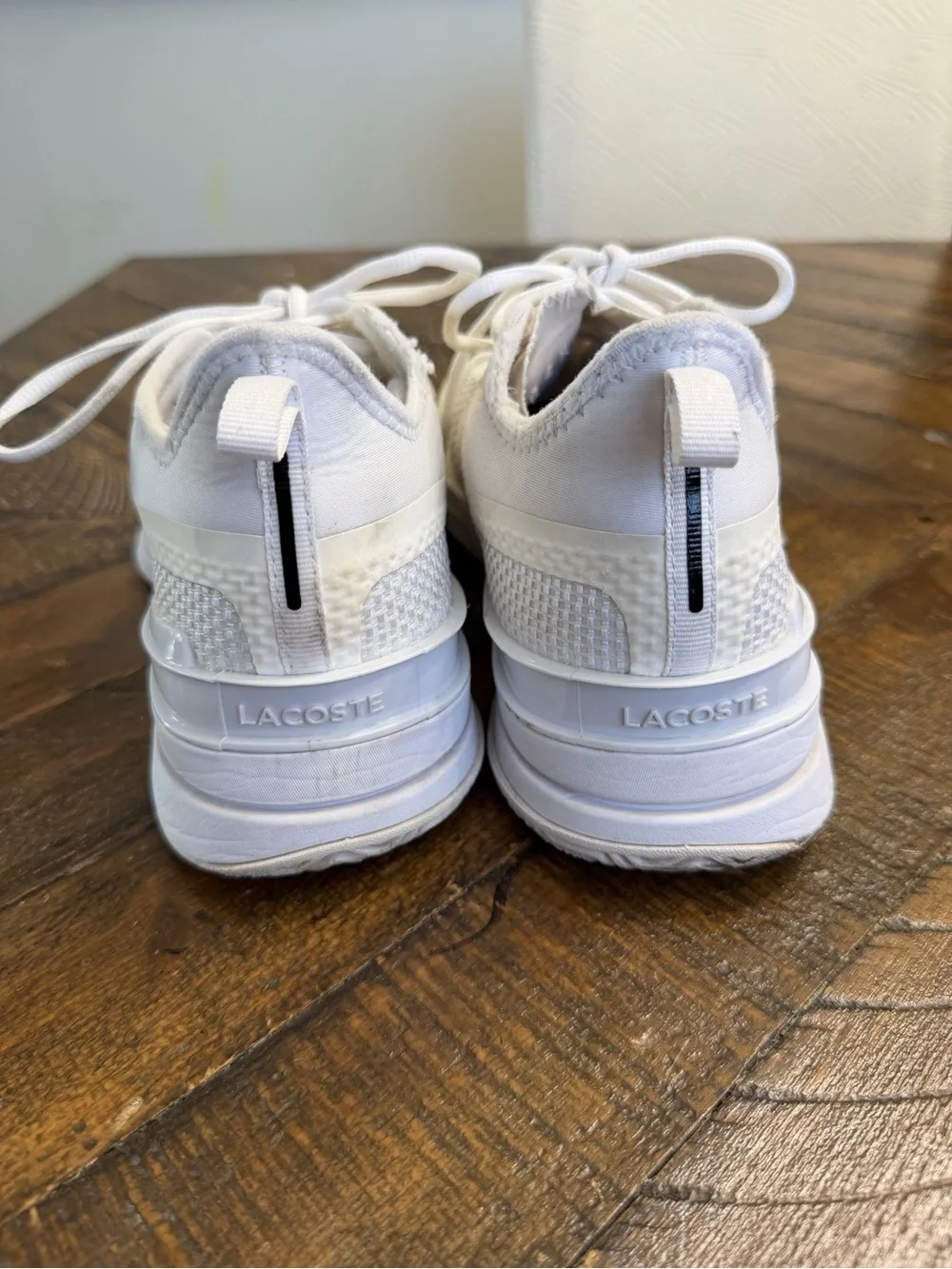 Lacoste White Athletic Sneakers with Green Crocodile Emblem